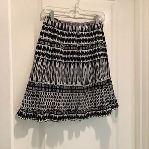 Style  Co. Cotton Tiered/ruffled skirt, black & white, size petite